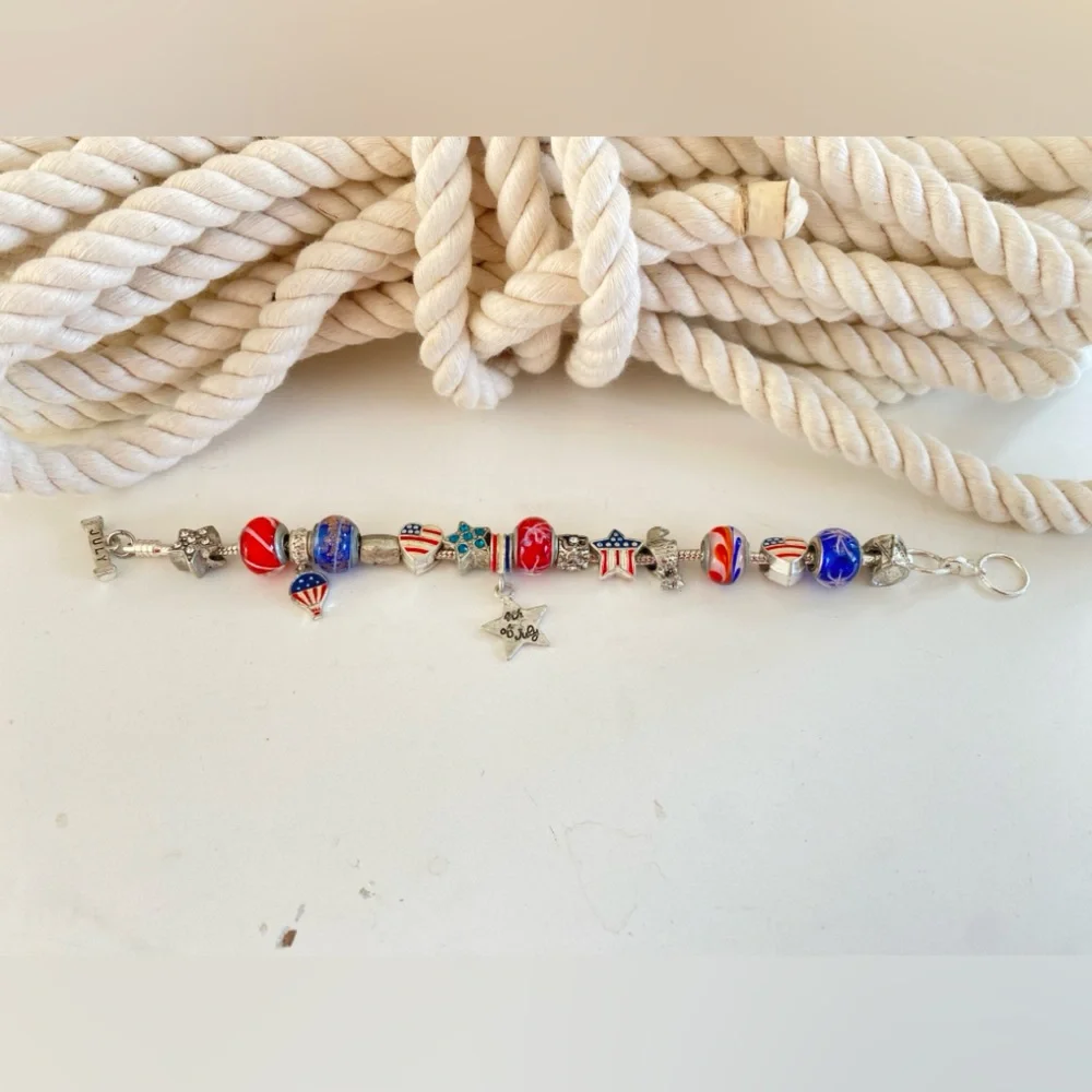 3 for $25 pick and bundle.  🏡🏡🏡 July 4th Charm Bracelet